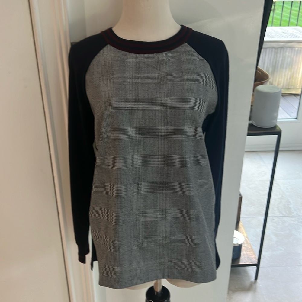 J.Crew  Sweater/Shirt.   XS